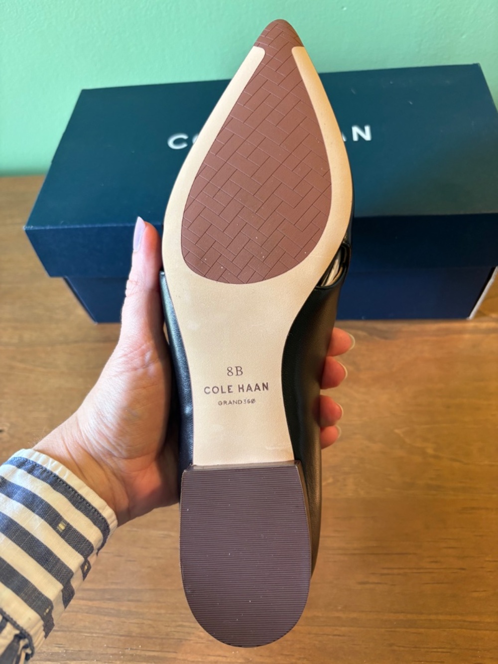Cole Haan - size 8 - never worn women’s dress shoe - Picture 4 of 7